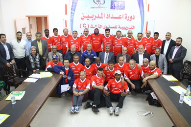 عمادة شئون الطلبة والاتحاد الفلسطيني لكرة القدم يفتتحان البرنامج التدريبي‎”إعداد المدربين للمستوى الثالث C “