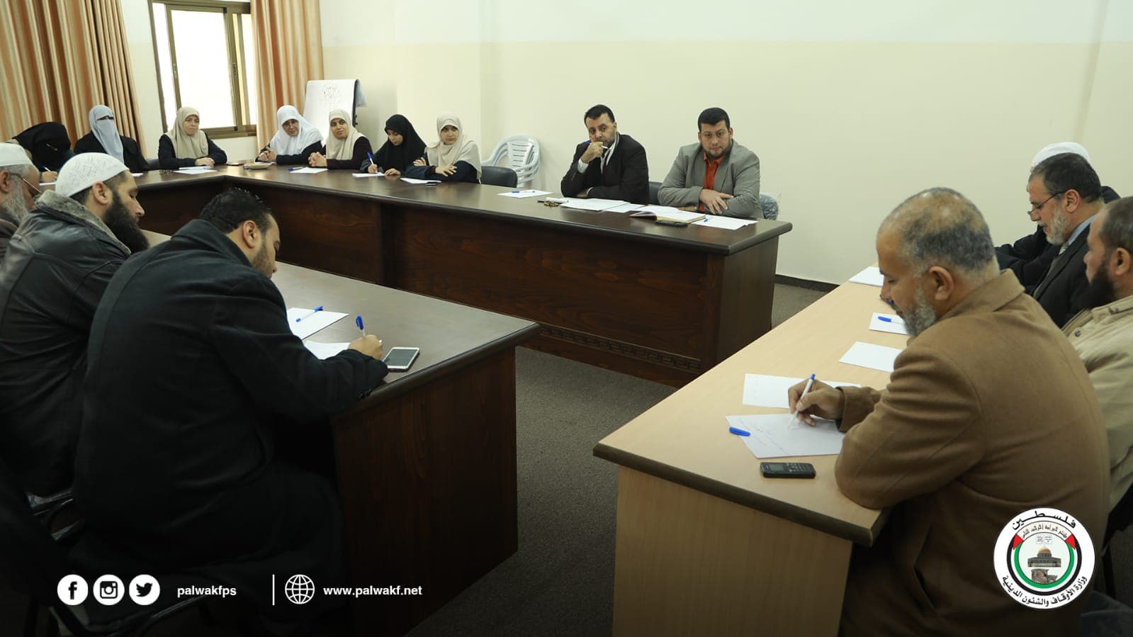 كلية الشريعة والقانون تشارك في ورشة عمل الدعوة والدعاة