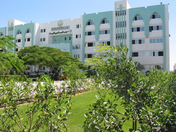 مجلس طالبات الجامعة يحتفل بافتتاح مخيم نسمات صيف 2008