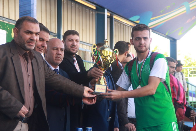 منتخب الجامعة الإسلامية بطلاً لبطولة “العودة والتضامن” لخماسيات كرة القدم