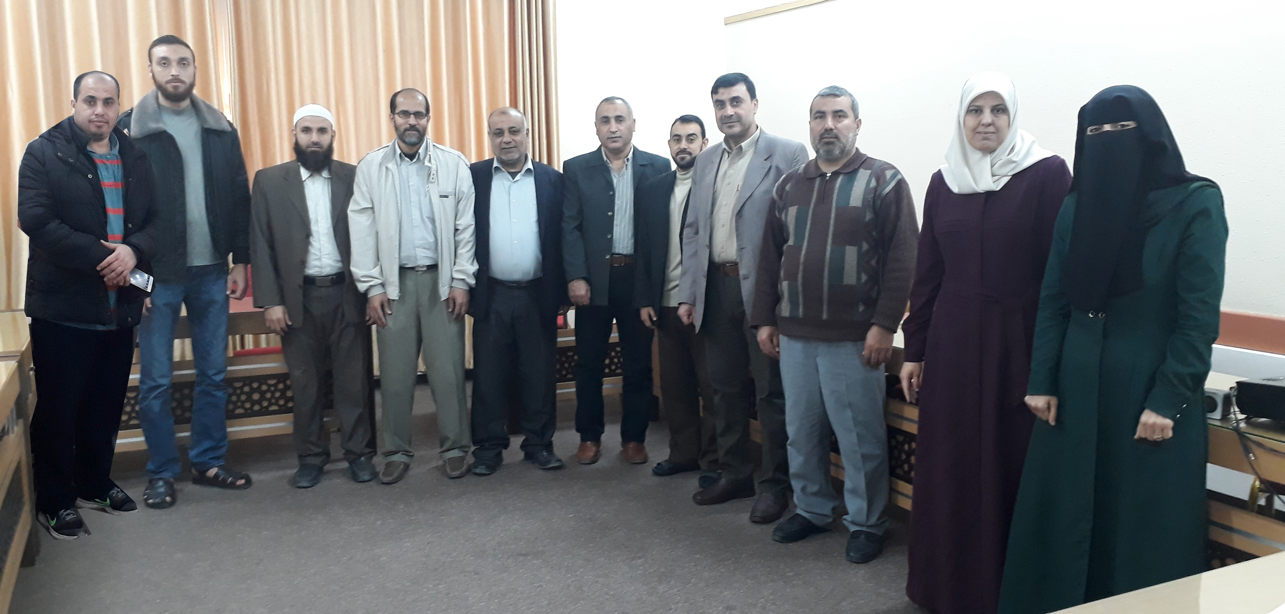 اجتماع الهيئة الإدارية بكلية التربية