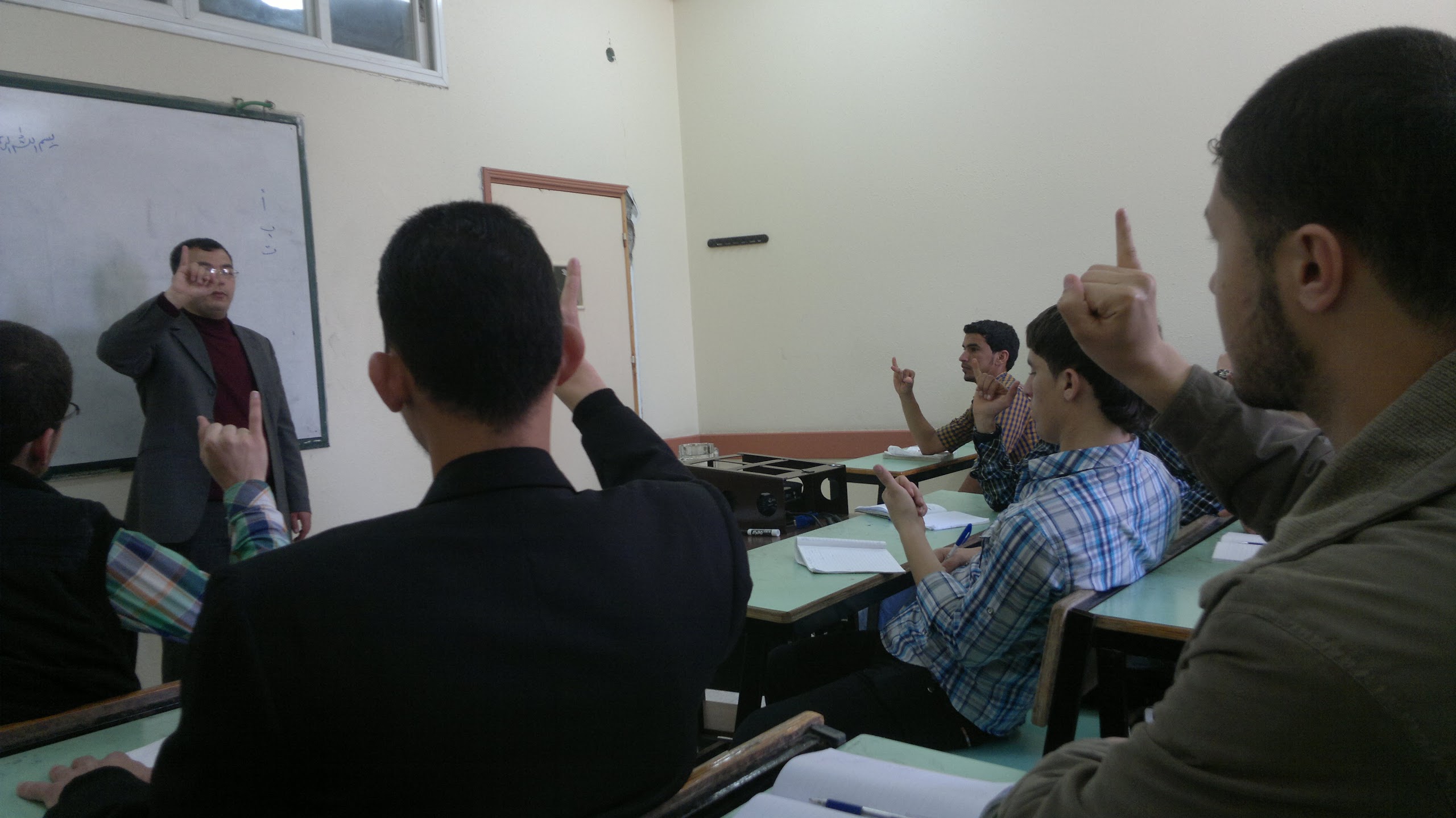 انتهاء من دورة ” أساسيات لغة الإشارة”