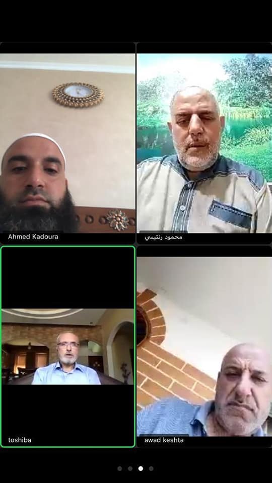 كلية التربية تعمل ضمن فريق واحد أكاديميين وإداريين حيث أنها سباقةً في تجربة التعليم الإلكتروني،