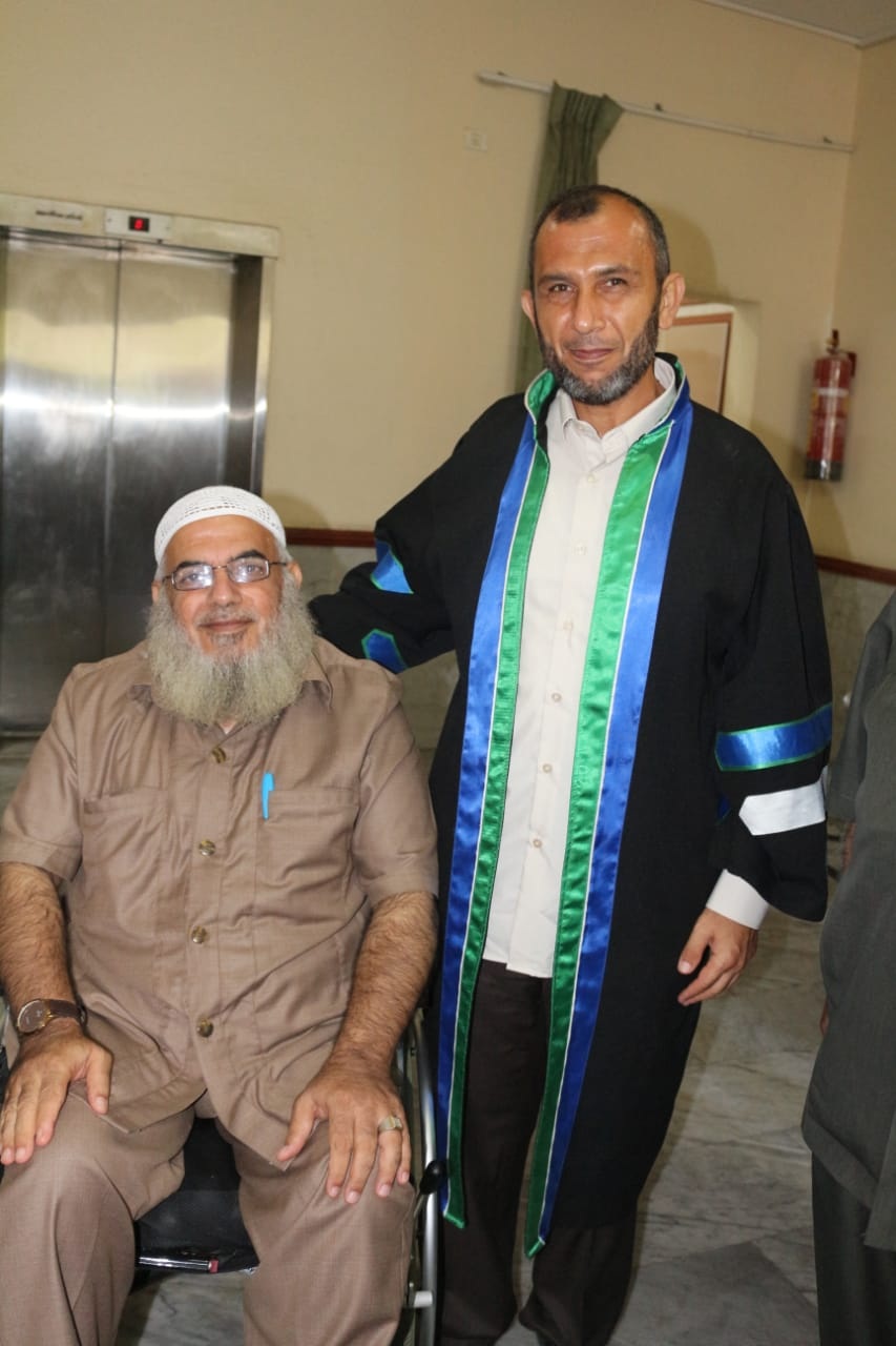 رسالة دكتوراه عن الأستاذ الدكتور نافذ حماد وجهوده في خدمة السنة النبوية وعلومها