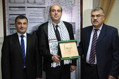 Representative of EU Erasmus+ Visits IUG