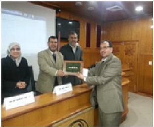 كلية الهندسة وعمادة الجودة والتطوير تكرمان الفائزين بجائزة التميز الأكاديمي في استخدام وسائل التعليم التفاعلي