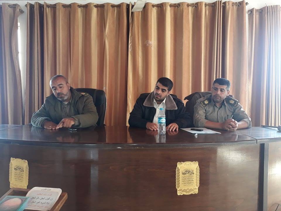 نادي طلابات الشريعة والقانون بالتعاون مع كلية الشريعة والقانون تعقد دورة تدريبية بعنوان “قانون القضاء العسكري”