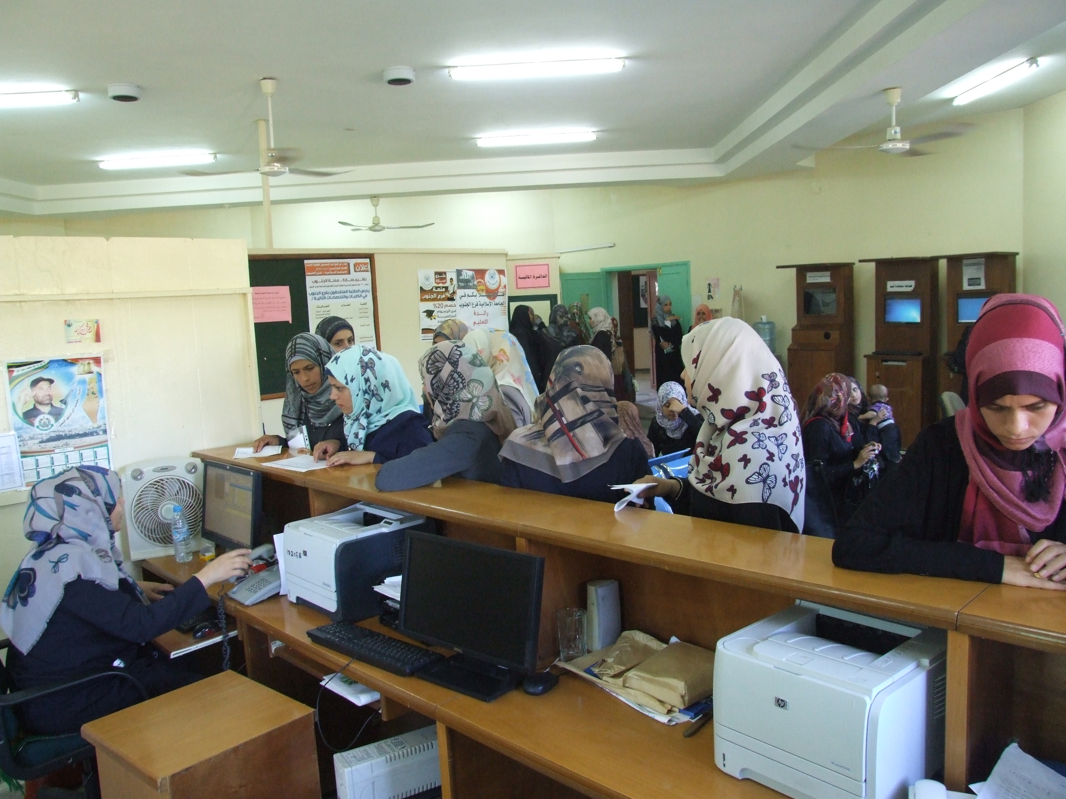 تَواصل تسجيل الطلبة الجُدد بفرع الجامعة الإسلامية في الجنوب