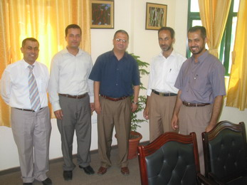 IUG Signs a Cooperative Agreement with Al-Tala’e Association