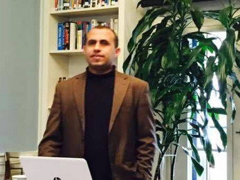 IUG Academic Staff member  Lecturing  at Harvard University