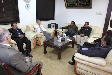 Indonesian Delegation Visits IUG