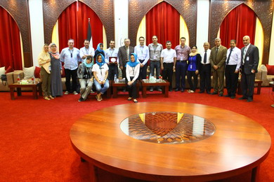 Med-Mobil Delegation Visits IUG