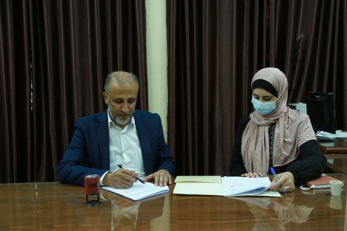 توقيع اتفاقية شراكة بين الجامعة الإسلامية واللجنة الدولية للصليب الأحمر