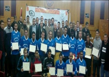 تخريج الفوج الأول للكرة الشاطئية وإنهاء دورة مدربي وحكام الكرة الشاطئية الأولى