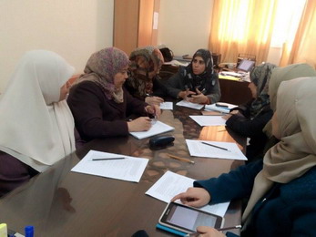 ممثلة المؤسسة النرويجية تزور كلية التمريض وتلتقي القائمين على  برنامج الدبلوم العالي في الإشراف الإكلينيكي في أقسام الولادة