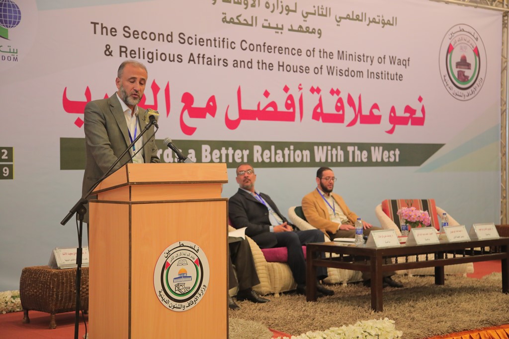 عميد الكلية يشارك في المؤتمر العلمي الذي عقدته وزارة الأوقاف والشئون الدينية