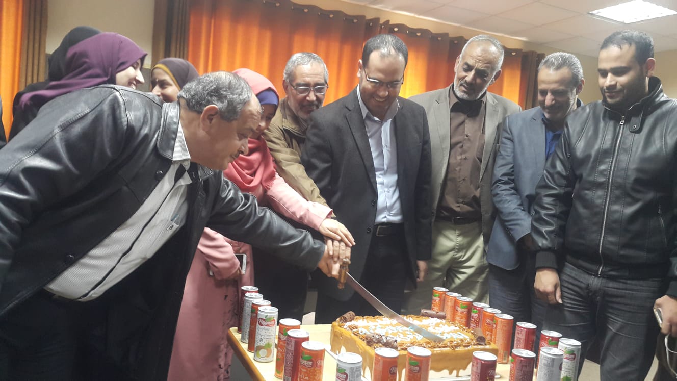 مناقشة عناوين طلبة الدكتوراه الدفعة الأولى أنهى قسم المناهج وطرق التدريس
