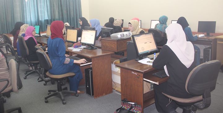 عقدت دائرة التدريب الميداني بكلية التربية دورة تدريبية بعنوان (ملف الإنجاز الإلكتروني)