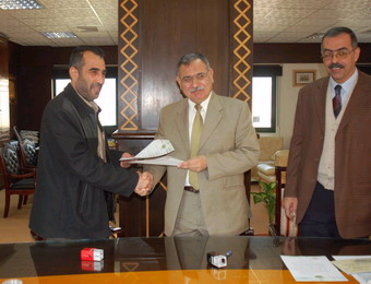 IUG Signs an Assistance Agreement with Al-Rahma Society