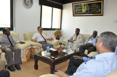 A Sudanese Delegation Visits IUG